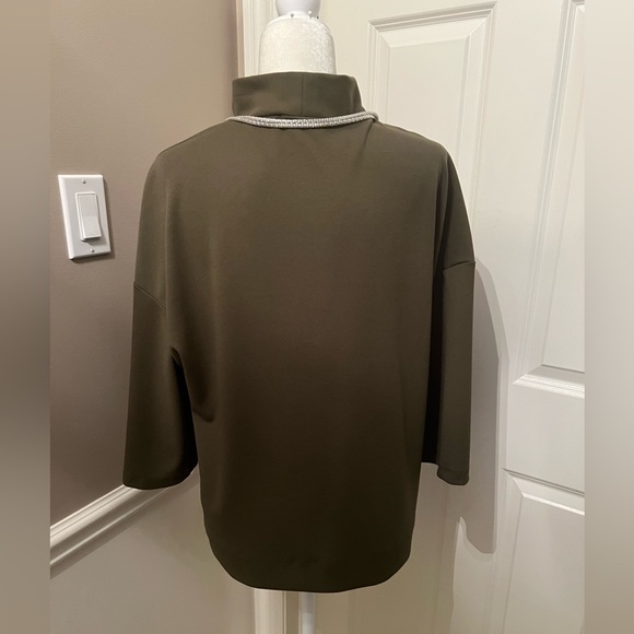 Halston Boxy Top - Picture 2 of 5